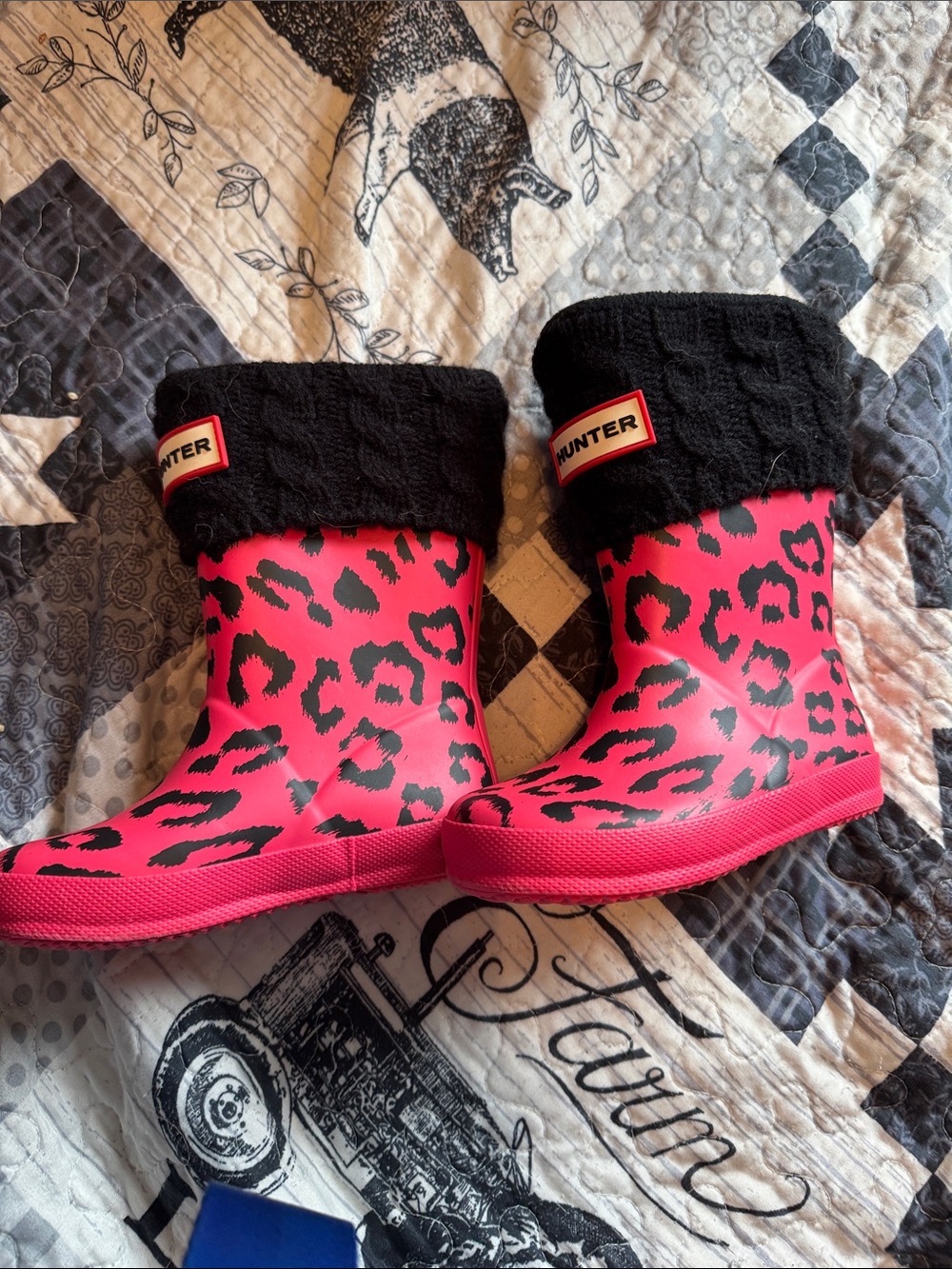 Hunter rain boots with inserts - Picture 2 of 4